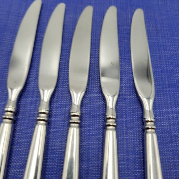 Oneida EASTON All Glossy Stainless Flatware 9 3/8" Dinner Knives Set of 5 - Picture 6 of 6